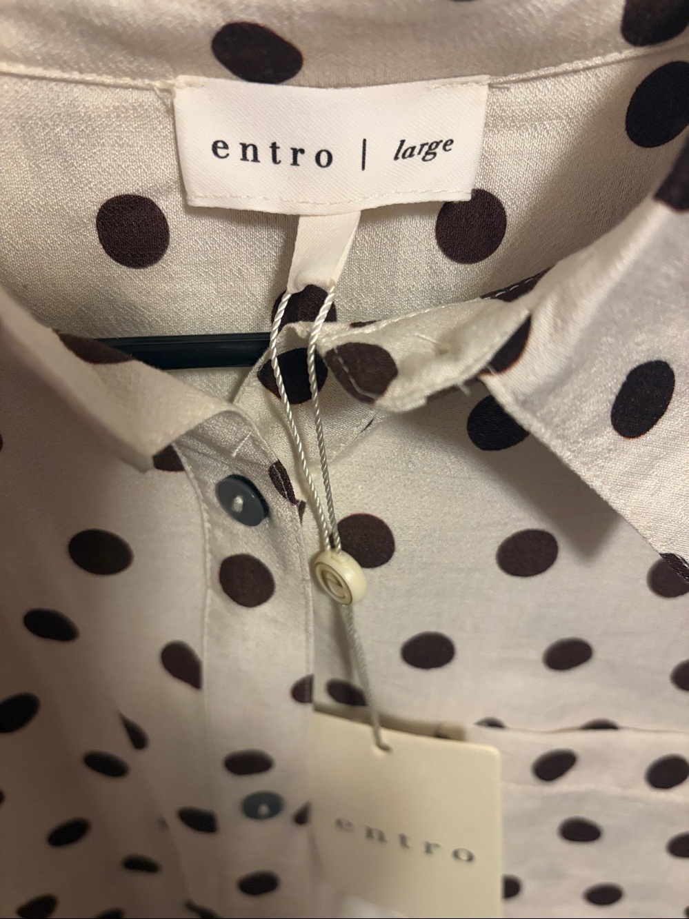 Entro Cream Top with Brown Polka Dots and Ruffle Hem BNWT Large - Picture 2 of 5